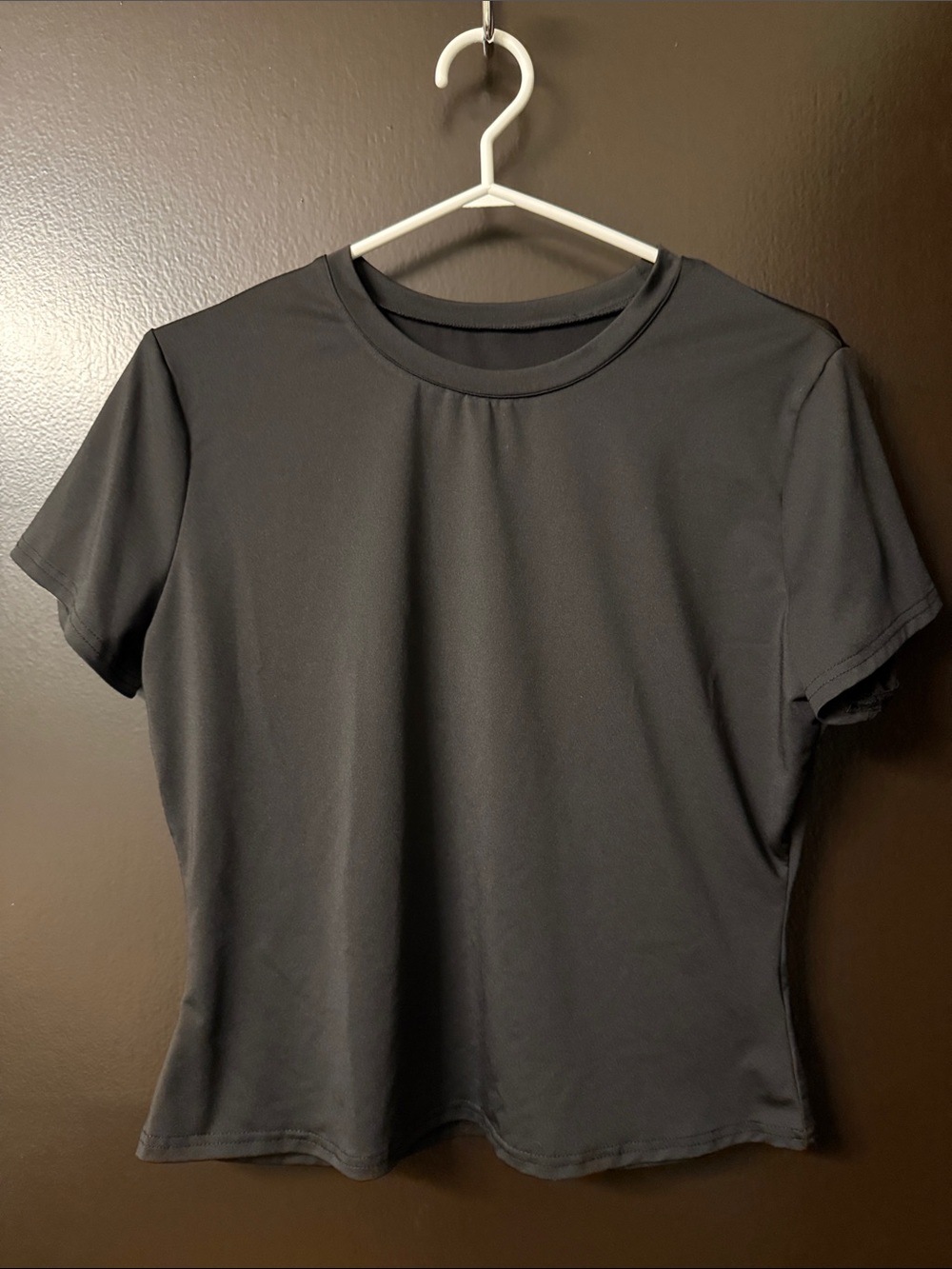Source Unknown Black Short Sleeve Crewneck Tee